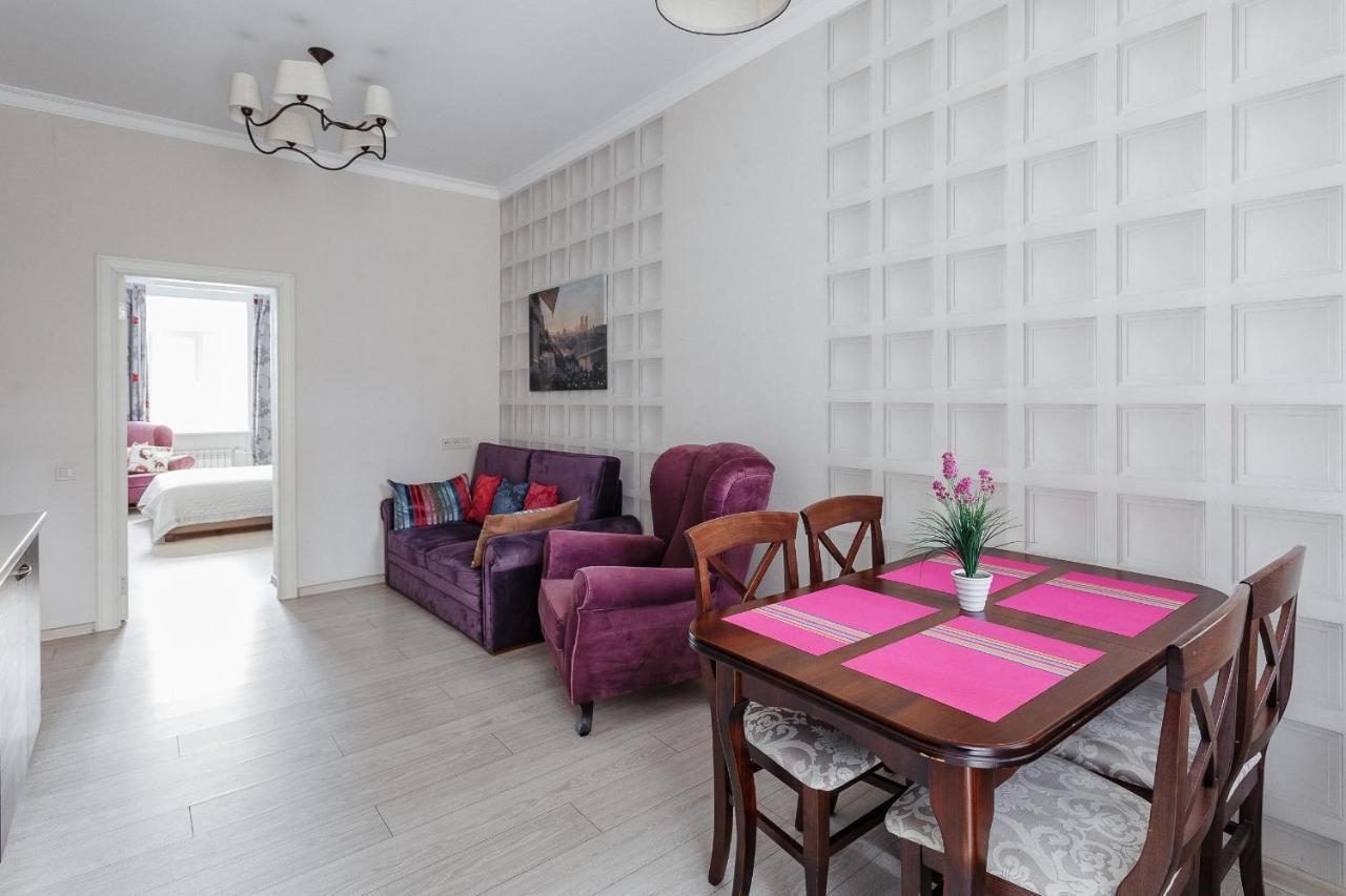 New 2 Bedrooms On Deribasovskay Str *