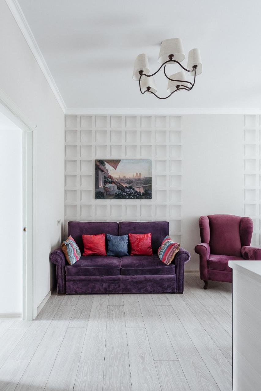 New 2 Bedrooms On Deribasovskay Str Odesa