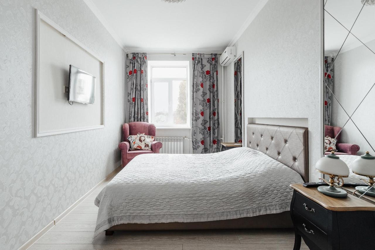 New 2 Bedrooms On Deribasovskay Str * Odessa